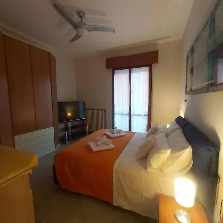 Raggio Di Sole بيت للعطل